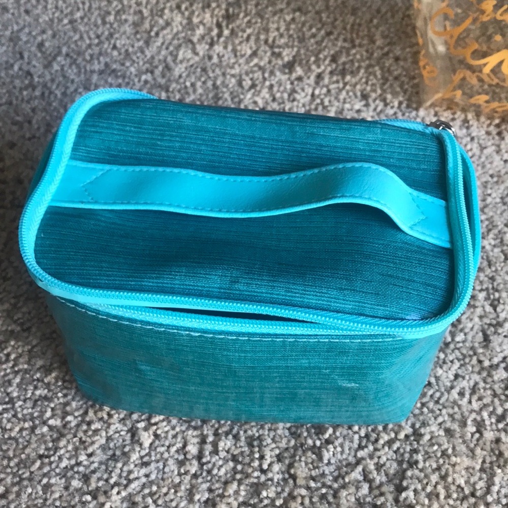 Clinique cosmetics bag